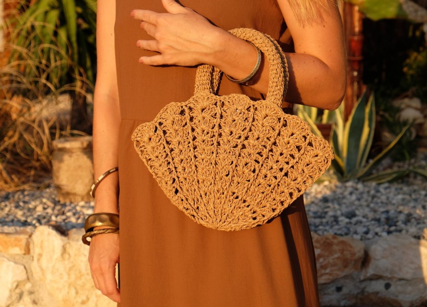 Beige Organic Cotton Shell-Shaped Handbag
