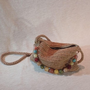Colorful beaded wicker straw crossbody bag